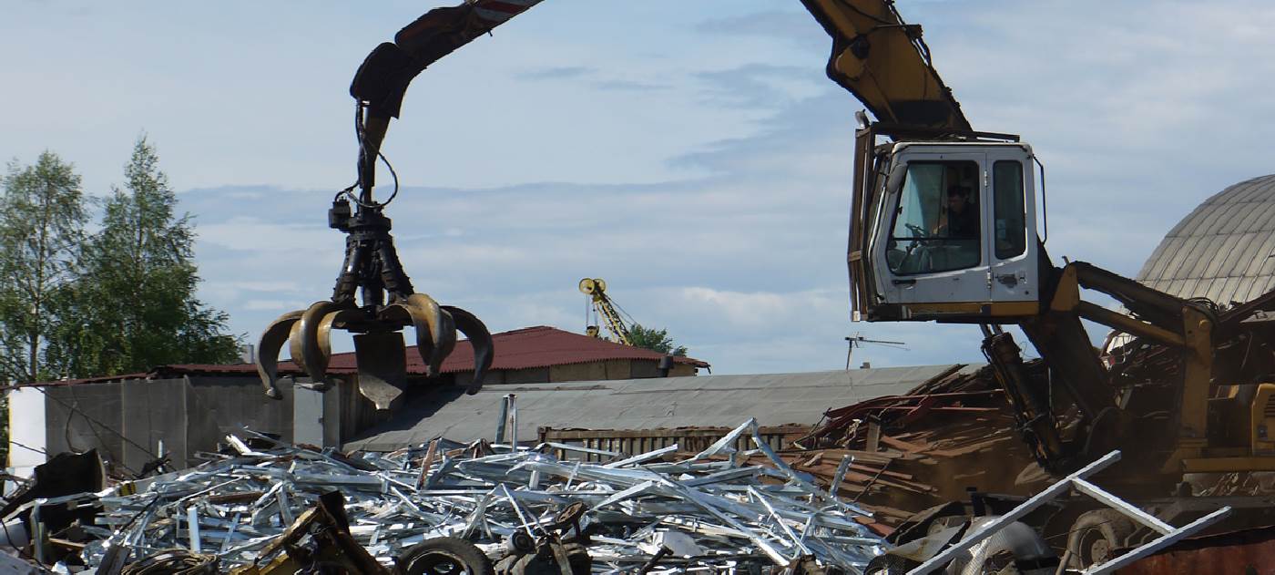 <a href='/punkty-priema' title='ПОДРОБНЕЕ'>ОЧИСТИМ ВАШУ ТЕРРИТОРИЮ ОТ МЕТАЛЛОЛОМА ★ ДЕМОНТАЖ ★ РЕЗКА ★ ПОГРУЗКА И ВЫВОЗ НЕГАБАРИТНОГО ЛОМА</a>